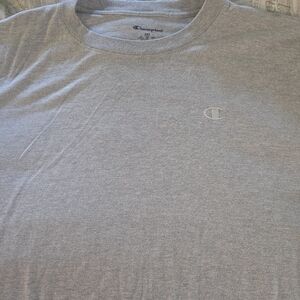 Champion Men's Heather Gray Short Sleeve Tee